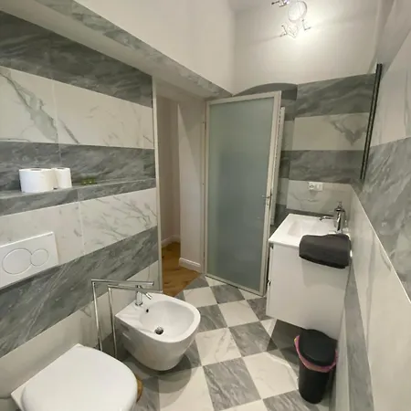 Lejlighed Sonnino House *